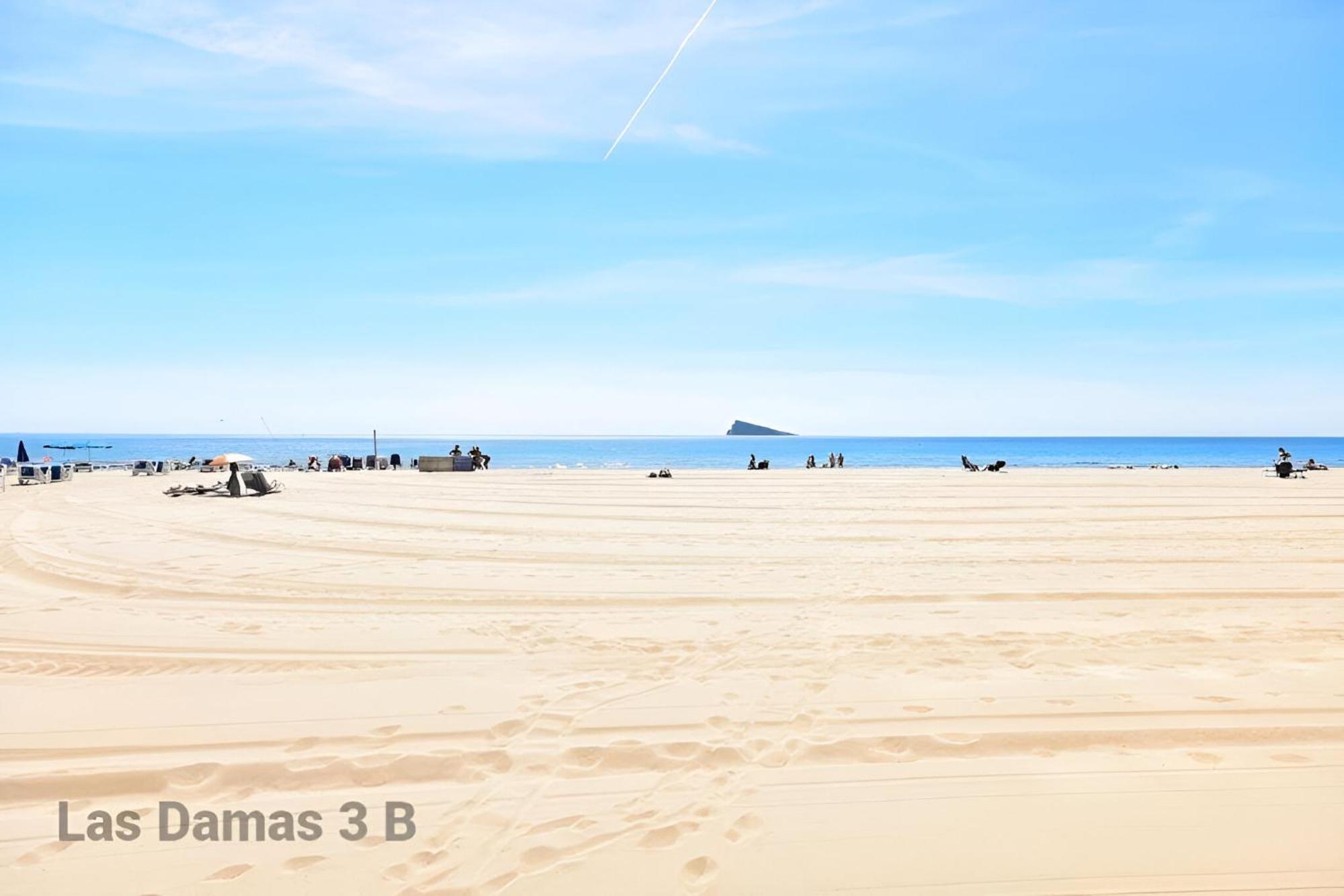Las Damas 3B Beach Front - Pool & Parking Benidorm Exterior foto